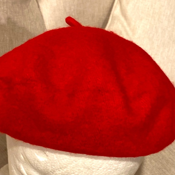 RED BERET one size fits all no tags wool blend New - Picture 7 of 11